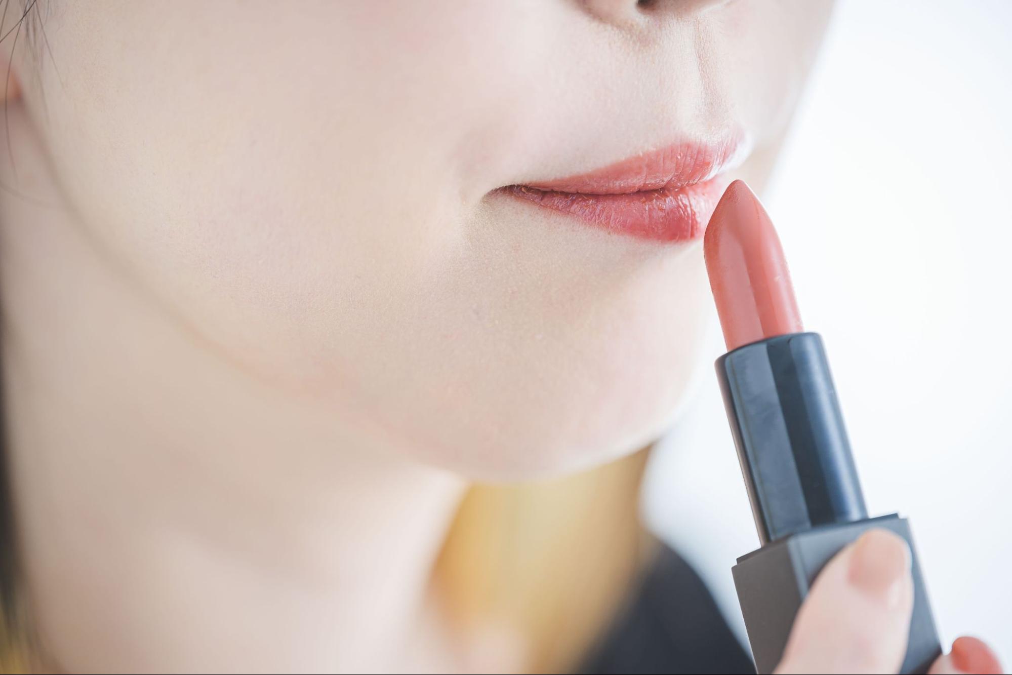 THREE ドリームオン アリューリング リップスティック